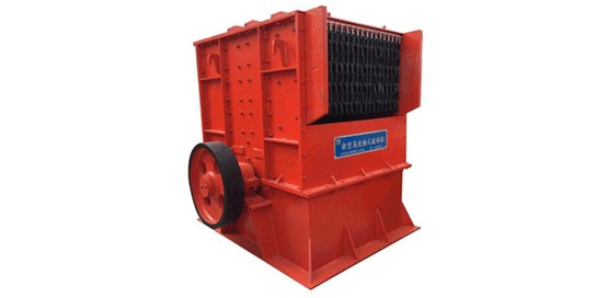怎么選省心省力的反擊式破碎機(jī)？宏源機(jī)械質(zhì)量有保障